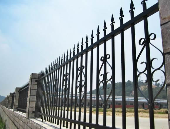 鋅鋼圍欄